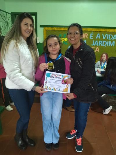 Escola Padre Gerson Galvino de Laranjeiras entrega Certificados e Medalhas aos Alunos Pelo 1º Lugar no IDEB 2024